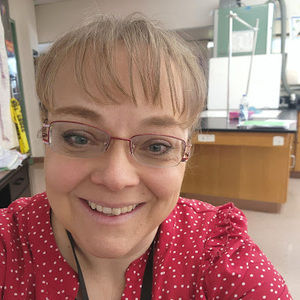 Meet your Posher, Valerie